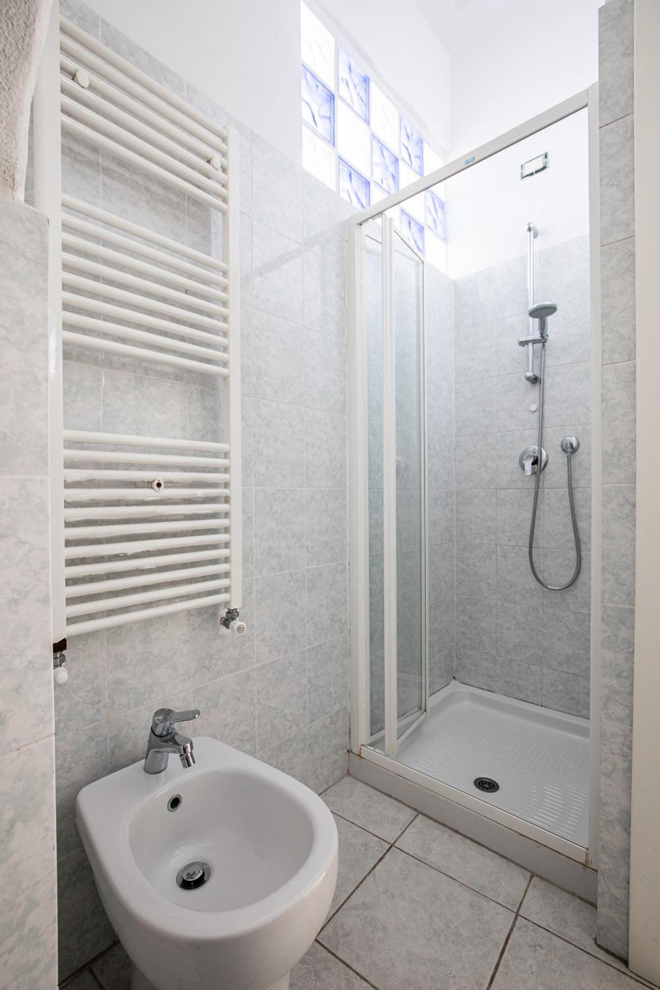 Pepita Apartment , Big Window To The Sea Манарола Екстериор снимка