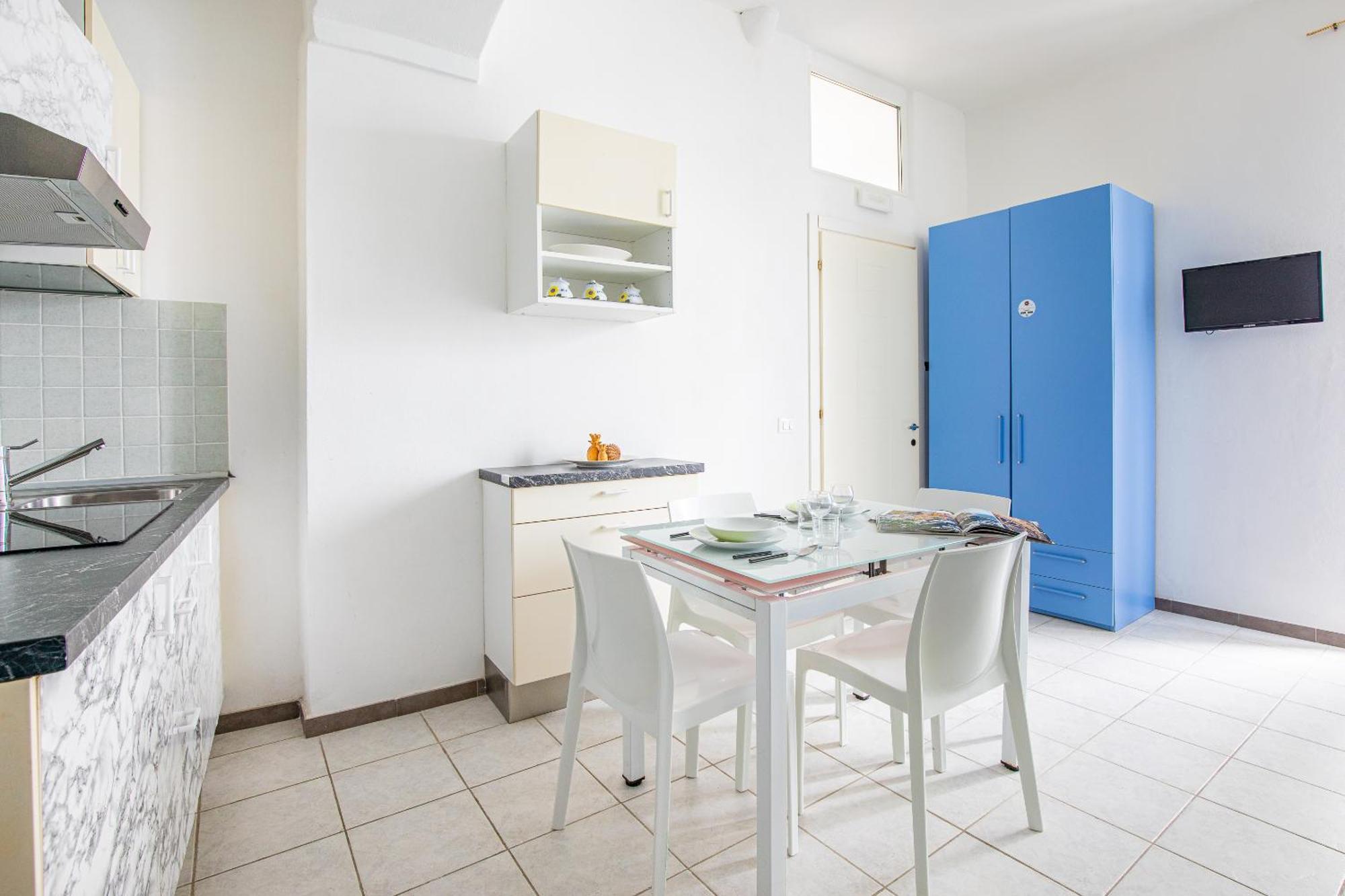 Pepita Apartment , Big Window To The Sea Манарола Екстериор снимка